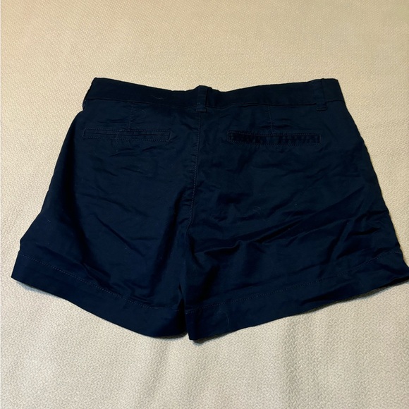 Shorts - Picture 3 of 3